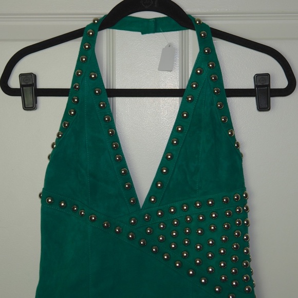 NWT X by NBD Nomi Green Suede Studded Halter Mini Dress Open Back Fringe Size XS - Picture 4 of 12